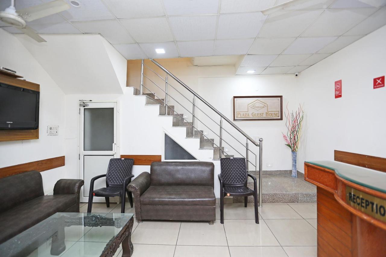 Oyo Flagship 9554 Hotel Grand Plaza Faridabad Exterior foto